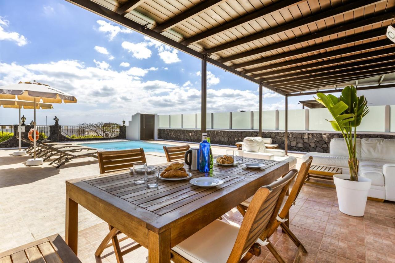 Villa 22 ปูแอร์โตเดลคาร์เมน ภายนอก รูปภาพ